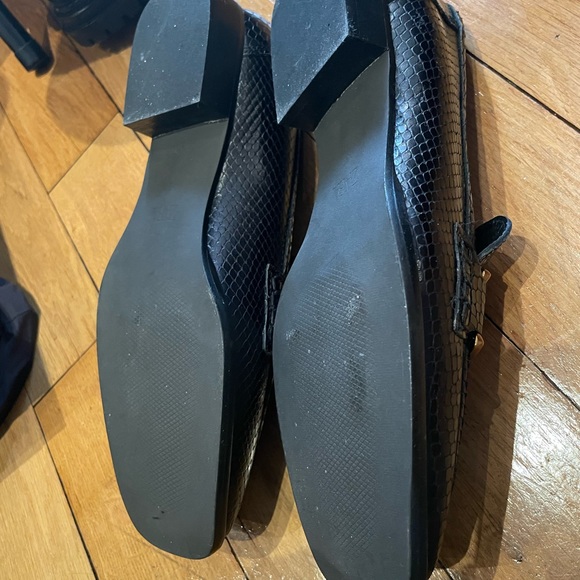 Zara Leather Black and Gold Animal Print Snakeskin Print Loafers - Picture 11 of 13